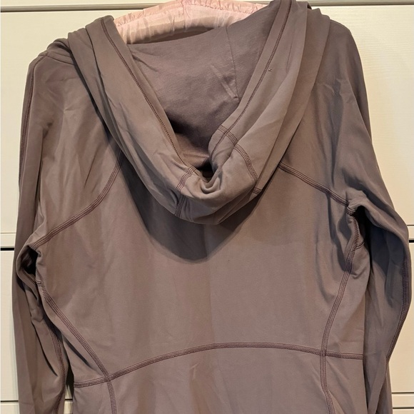 Lululemon jacket, size 12, hooded zip up - Picture 4 of 4